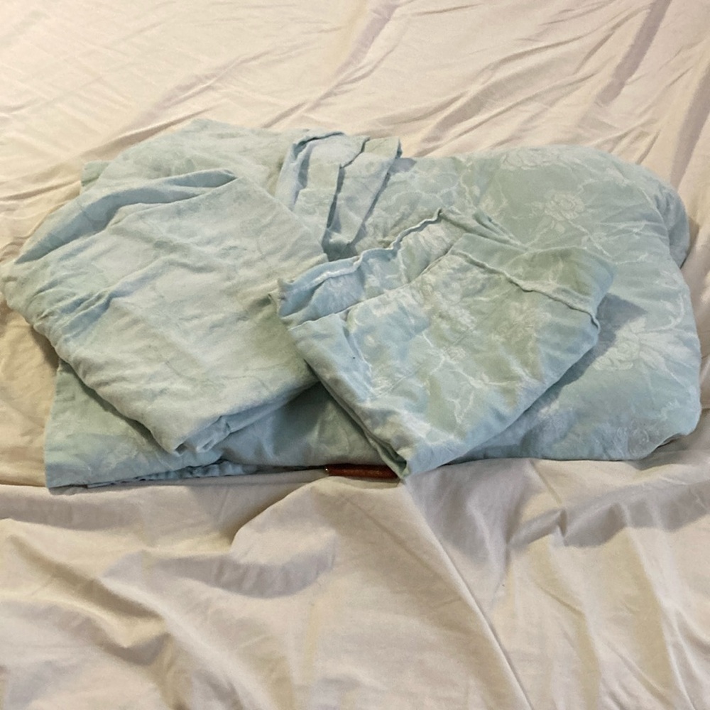 Frette flat sheet 3 standard cases pale aqua cotton damask